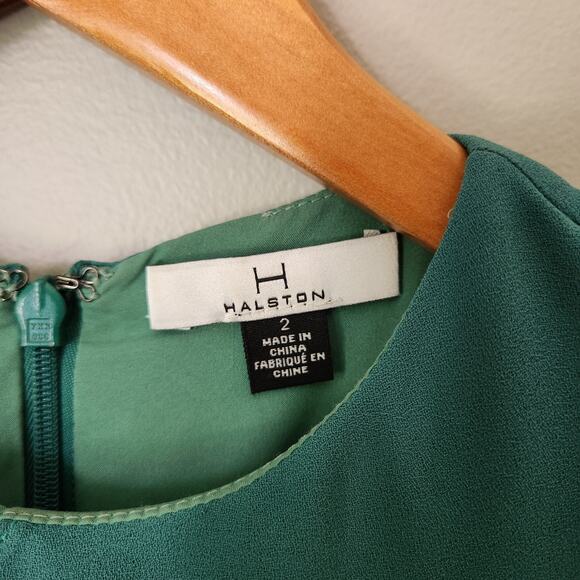 Halston Dark Green Sleeveless Ruffle Font Slit Maxi Formal Dress - Picture 4 of 6